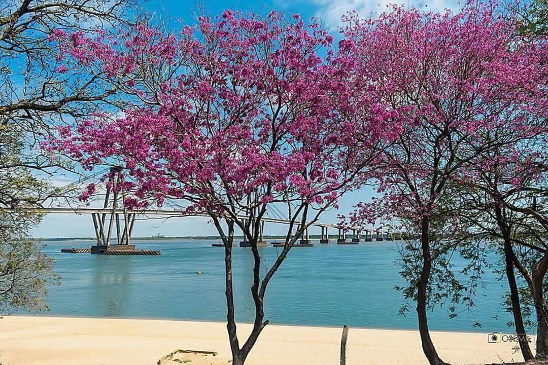 Alojamiento En Pleno Centro De Corrientes Exterior foto